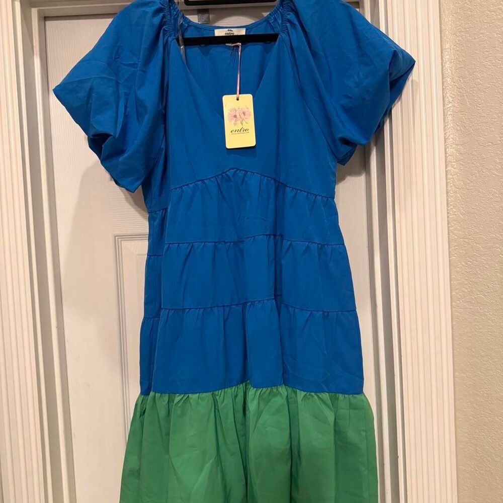 NWT Entro Dress Small